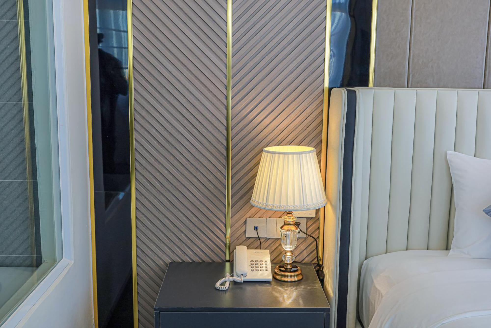 Premium Cgp Hotel ฮอยอัน ภายนอก รูปภาพ