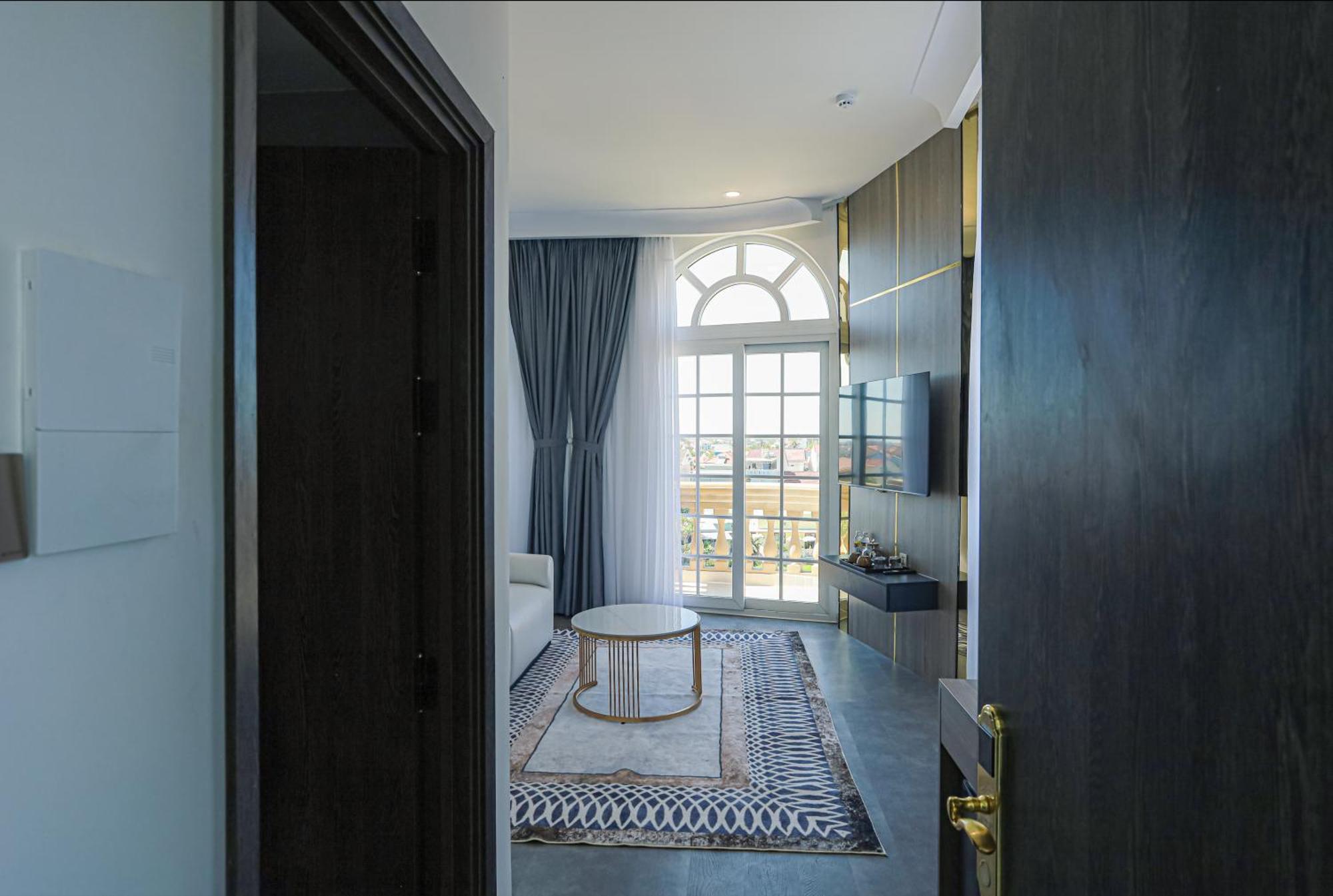 Premium Cgp Hotel ฮอยอัน ภายนอก รูปภาพ