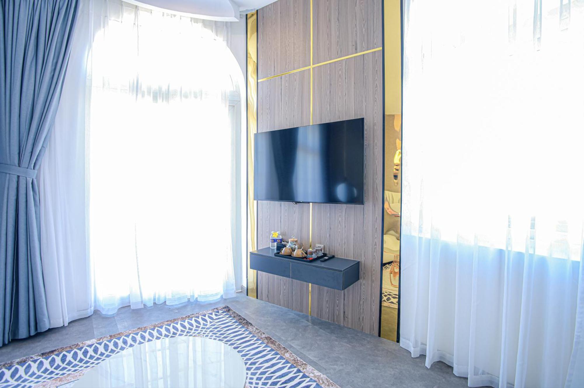 Premium Cgp Hotel ฮอยอัน ภายนอก รูปภาพ